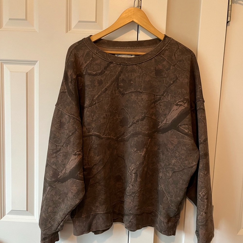 Dairy Boy woodland camo crewneck sweatshirt with light pink lettering large